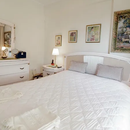 Lejlighed Luxurious Big Kalamata